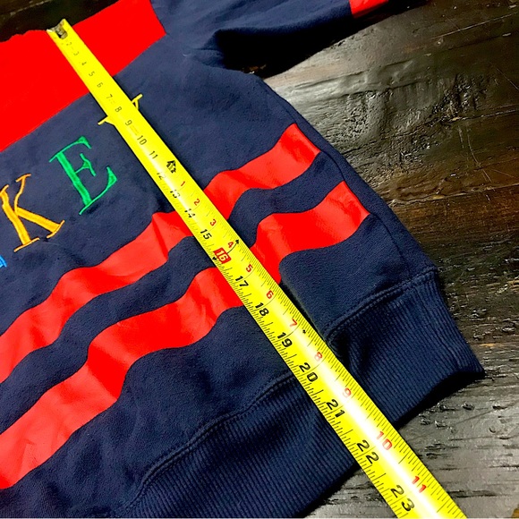 Mickey Sweatshirt ❤️ - Picture 5 of 8